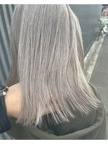 ボックスミコ(Box mico.)&nbsp;抜け感がかわいいロブアッシュグレー