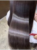 弱酸性縮毛矯正でしっとりツヤツヤ美髪☆