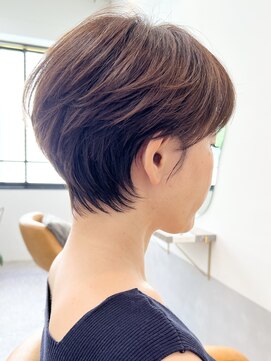 ファチュール(fAture.) 美シルエット　上質毛流れ　似合せ　小顔　大人クールショート