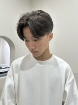 ハチ(HACHI)&nbsp;メンズカットの得意なスタイリストが作る韓国風ヘア