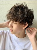 波巻きスパイラルパーマメンズマッシュパーマツイストパーマ