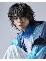 アストラ(ASTRA)&nbsp;MEN’S HAIR/波巻きツイストスパイラル/リバースセンターパート