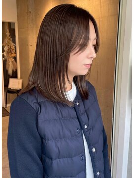 ロッカヘアエジェ(ROCCA hair eje.) オリーブグレー抜け感フェイスレイヤー