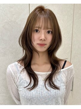 アイトーキョーエス 渋谷(AI TOKYO S) ハッシュカット/グレージュ/デザインカラー/渋谷