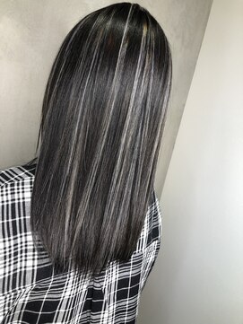 アンダーバーホワイトモデ 河内長野(_WHITE mode) バキバキハイライト ケアブリーチ 千代田×河内長野