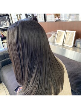 クオリス 上板橋店(QUALIS) 大人女子/上品艶感ストレート/黒髪暗髪/ワンレン艶カラー