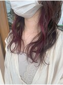 チラ見えインナーでバイカラーの波巻きスタイルアンブレラカラー