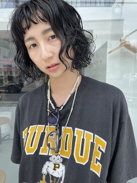 エマン(AIMANT) ボブ スパイラルパーマ