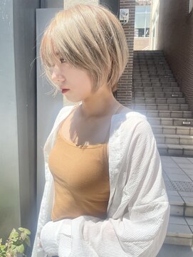 ヌード(NUDE) NUDE10代20代30代 シースルーバング 金髪ボブ 大人ショートボブ