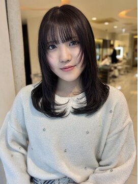 ヤヨイブレインズフェアリー(YAYOI BRAINS fairy) 小顔カット ダークアッシュ 顔まわりレイヤー☆