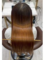 ロール 博多(Role)&nbsp;ブリーチなしチェリーブラウン髪質改善イルミナカラー韓国/博多