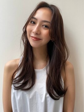 ナリテ. くびれブラウン