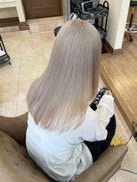 メルク(merc)&nbsp;カール/セミディ/シアーカラー/姫カット/ブリーチ