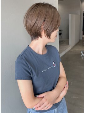 モノトーン(MONOTONE) 丸みショート