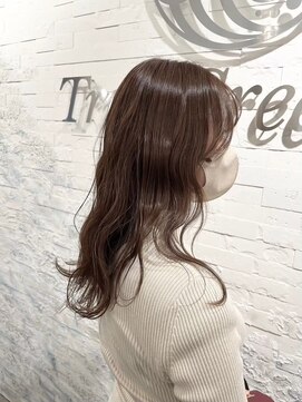エル(L by truecreation) 韓国/髪質改善/ブリーチ/ダブルカラー/カラー/学割U24/春日部