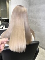 アミ(Ammi)&nbsp;◆ダブルカラー/レイヤー/イルミナカラー/髪質改善/縮毛矯正