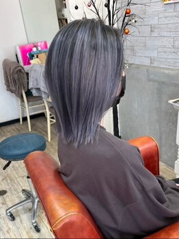 【艶めきカラー＆カット￥5900～感動クオリティ】毎月通えるお手頃価格◎【2025年12月末完全移転open!】