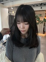 エヌダブリュエイチ(n.w.h)&nbsp;上品な重めレイヤー