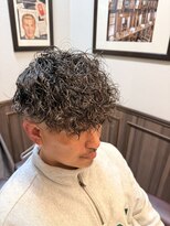 ミリオンバックス 上野(Million Bucks) MEN'S HAIR刈り上げセンターパート波巻きツイストスパイラル