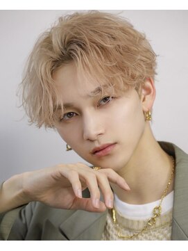 アストラ(ASTRA) MEN’S HAIR/波巻きツイストスパイラル/リバースセンターパート