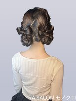 アールエーサロン モノクロ 虎ノ門(RA SALON モノクロ)&nbsp;【推し活ヘア】リボンツインおだんごヘア