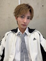 ロンドソル 四日市(Lond Sol)&nbsp;men's/メンズ/リバースセンターパート/ニュアンスパーマフェード