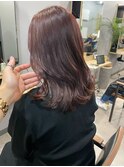 セミロングのグレージュ×大人っぽいツヤ髪
