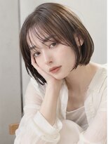 ラベストオイケ(LOVEST OIKE)&nbsp;【LOVESTOIKE】透け感ショコラベージュ × コンパクトボブ