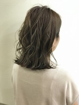 ベル(Belle) 【Belle】外国人風ハイライトカラー