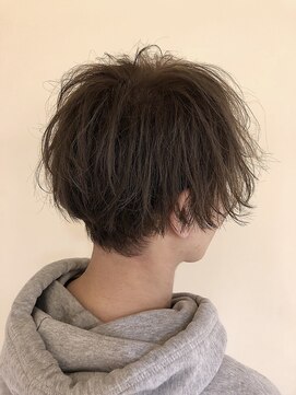 クイントネオリーブ 自由が丘正面口店(quint:neolive) 【neolive quint 自由が丘】岩崎裕貴 Neolive スタイル