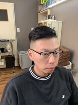 理容ドラゴン 0.5フェードカット