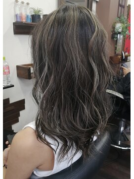 フィリア 台原店(Filea) 【ハイライトカラー/グレージュ】スガワラタクマ担当