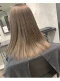 ベージュカラー