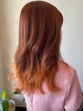 レヴェリー(REVERIE) 可愛いオレンジカラー