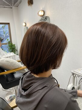 ロクハ(Rox-ha) ボックスボブ/ナチュラルベージュ/艶髪