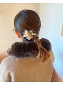 小花タイトポニー