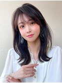 後れ毛が可愛い顔周りレイヤー/ナチュラルアッシュ/顔周り