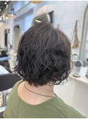 ゆるふわウェーブで動きのあるボブ