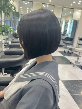 モア 下通店(MORE) ボブ／前下りボブ／ミニボブ