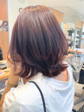 ヘアーエスクールエミュ(hair S. COEUR emu) 【ミディアムレイヤー×ピンクブラウン】