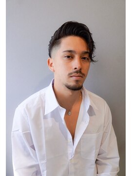 アストラ(ASTRA) 札幌大通駅/MEN'S/メンズカット/メンズパーマ/フェードカット