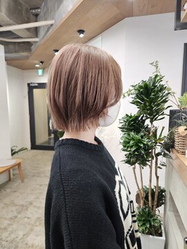 it. YUI ケアブリーチ ミルクティーベージュ