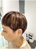 大人ハイライトショート◎トップふんわり　【高田馬場　美容室】