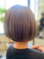 イヨーク 西原店(IYOHK)&nbsp;美フォルムが際立つショートボブ