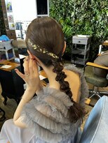 インデペンデンス(independence) 【四条烏丸】ヘアセット×編みおろし
