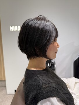 ミンクスオーバー(MINX OVER) スッキリ丸みショートボブ