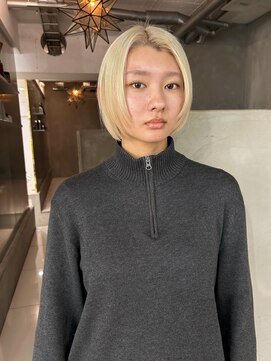 シーレム 元町三宮(SILEM) ブリーチ　ハイトーン×ボブ