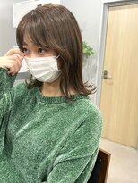 アトレ 福岡大名店(attrait)&nbsp;透明感のあるベージュ×ミディアムレイヤー