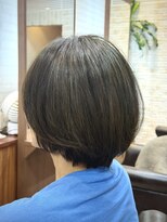 ヘアケアアンドヘアデザイン リベール(L:belle)&nbsp;細めハイライトで楽しむ大人のミントベージュ