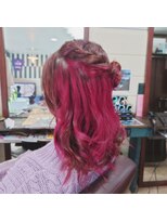 アフレッシュヘアー(afresh hair)&nbsp;縛ると無くなるインナーカラー